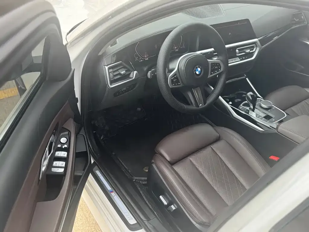 BMW 3 Series 2022 из CN, фото 7