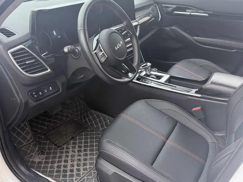 Kia KX3 2021 из CN, фото 4