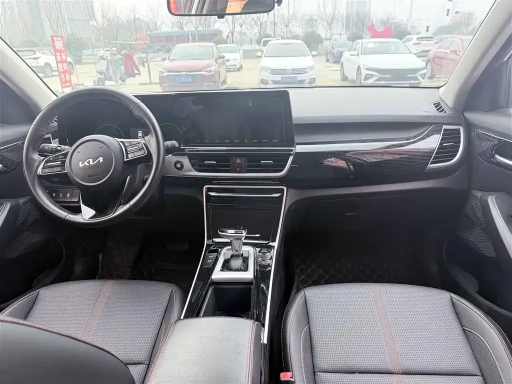Kia KX3 2021 из CN, фото 8