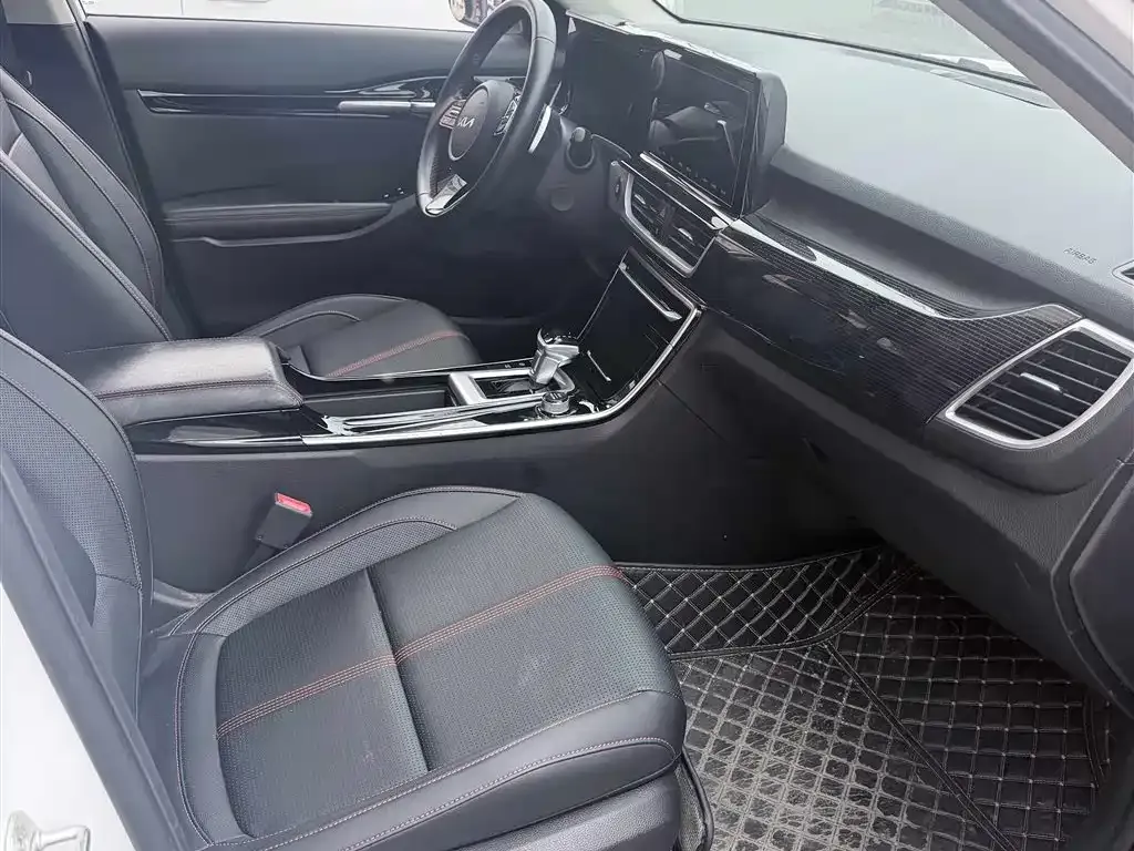 Kia KX3 2021 из CN, фото 6