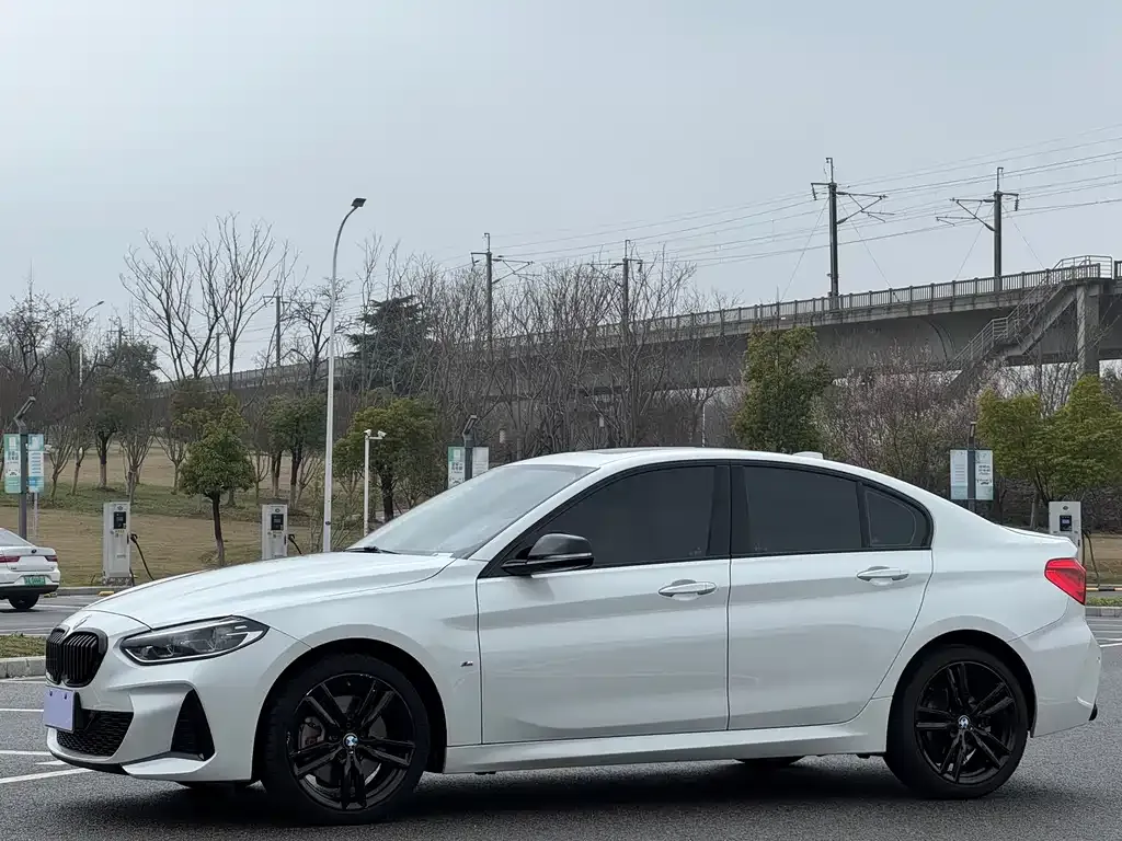 BMW 1 Series — фото 10
