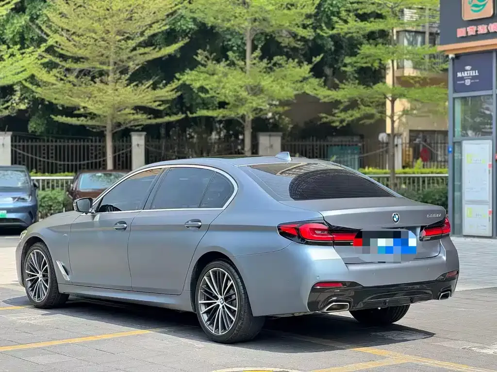 BMW 5 Series — фото 3