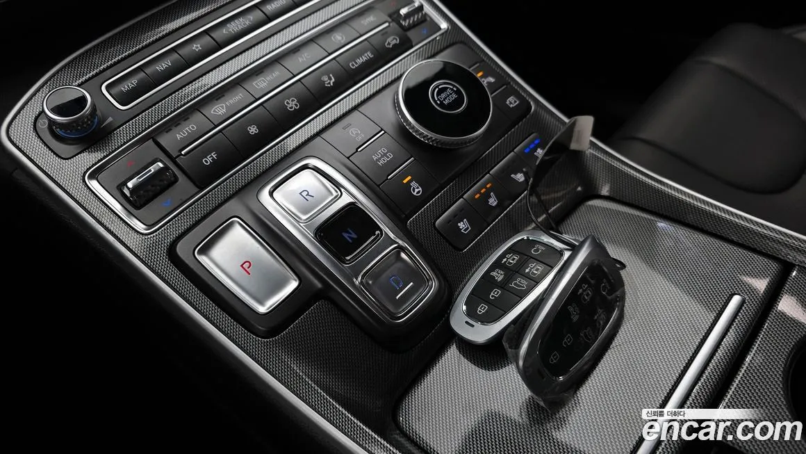 Hyundai Santafe — фото 8