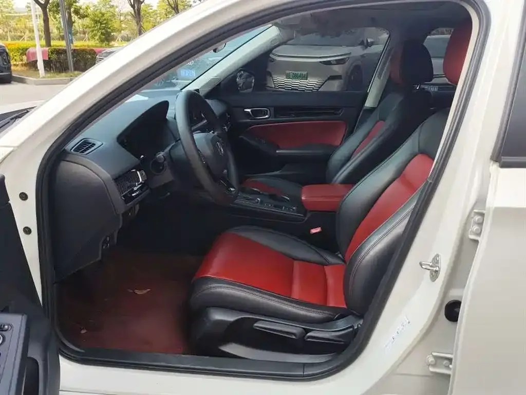 Honda Civic — фото 7