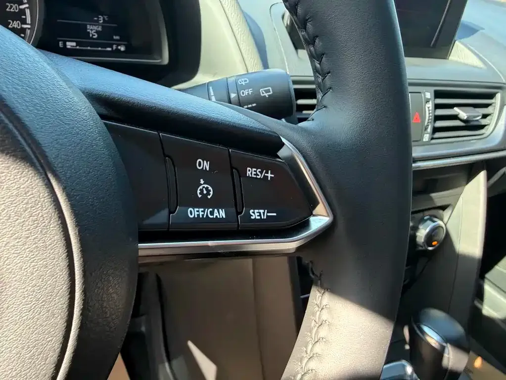 Mazda CX-4 2023 из CN, фото 2