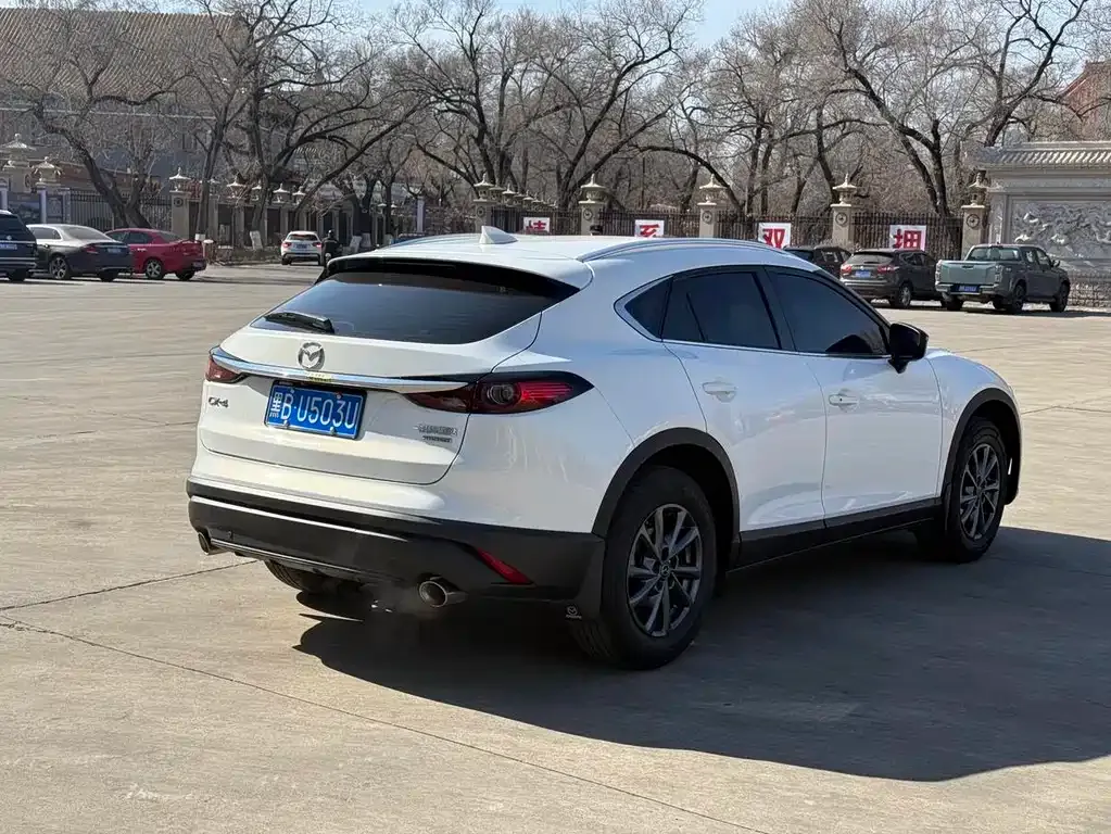 Mazda CX-4 2023 из CN, фото 10