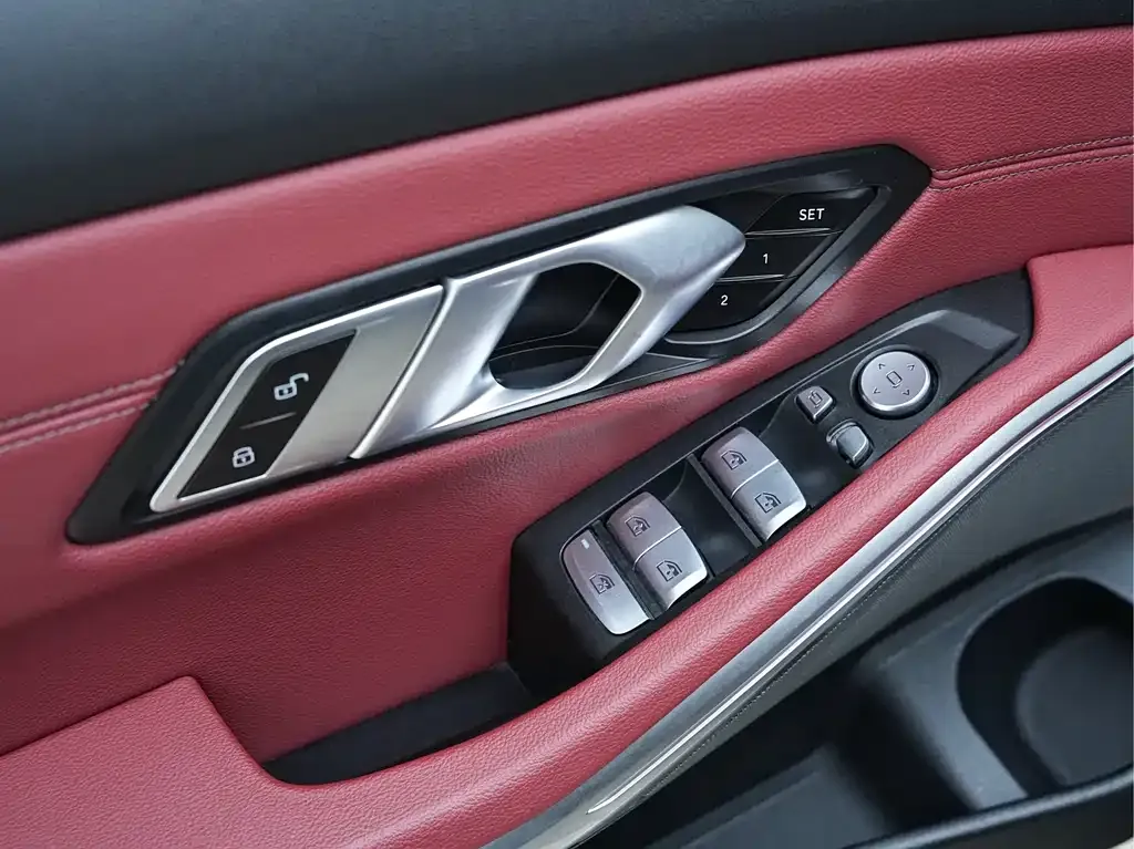 BMW 3 Series — фото 10
