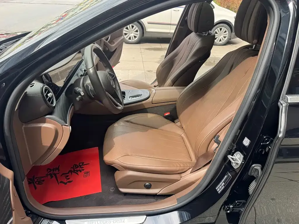 Mercedes-Benz E-Class 2023 из CN, фото 10