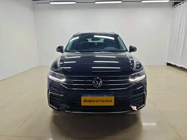 Volkswagen Tiguan L 2023 из CN, фото 7