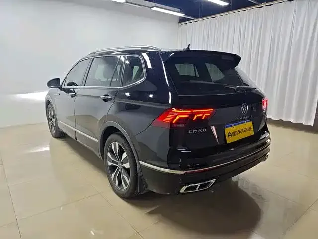 Volkswagen Tiguan L 2023 из CN, фото 9