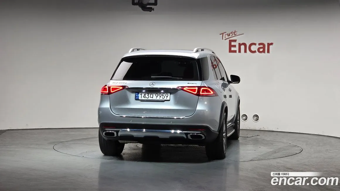 Mercedes-Benz GLE-Class — фото 4