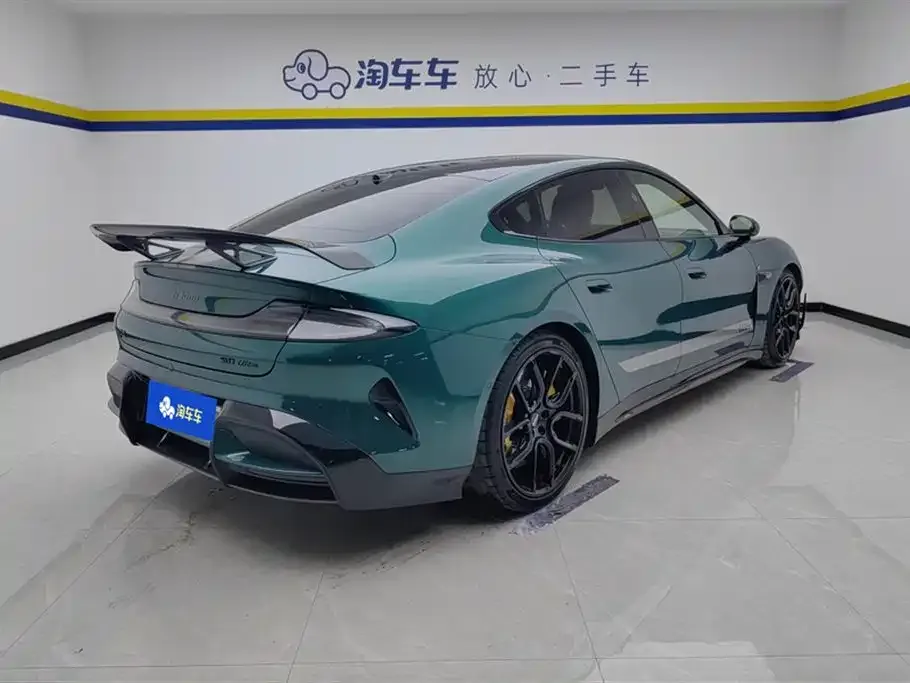 Xiaomi SU7 Ultra 2025 из CN, фото 2