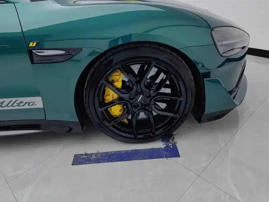 Xiaomi SU7 Ultra 2025 из CN, фото 10