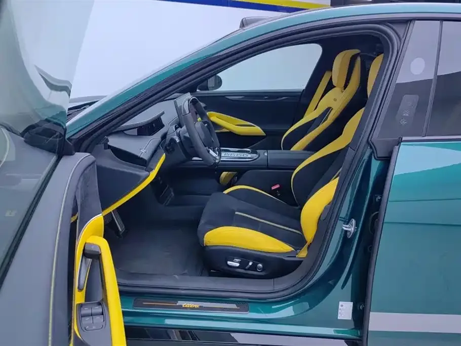 Xiaomi SU7 Ultra 2025 из CN, фото 9