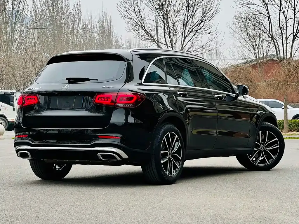 Mercedes-Benz GLC — фото 2