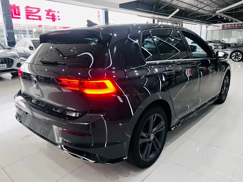 Volkswagen Golf 2022 из CN, фото 7