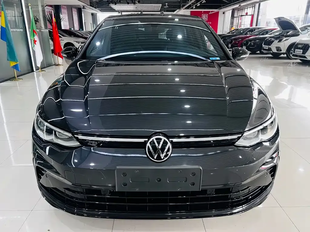 Volkswagen Golf 2022 из CN, фото 10