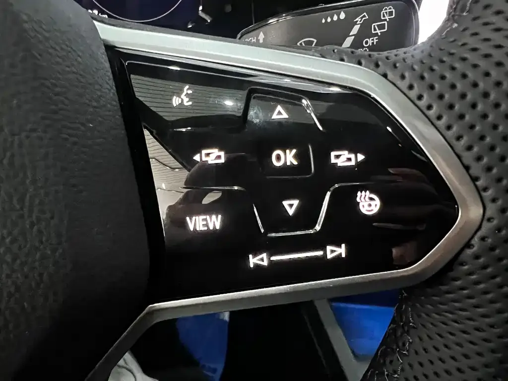 Volkswagen Golf 2022 из CN, фото 5