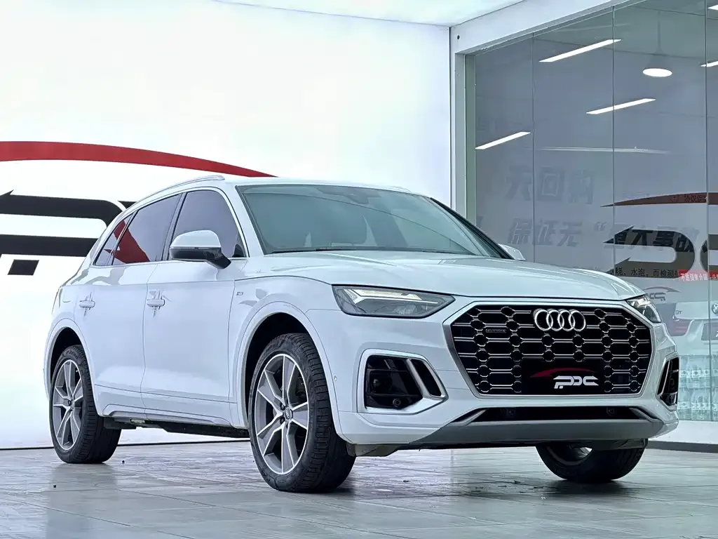 Audi Q5L 2022 из CN, фото 9