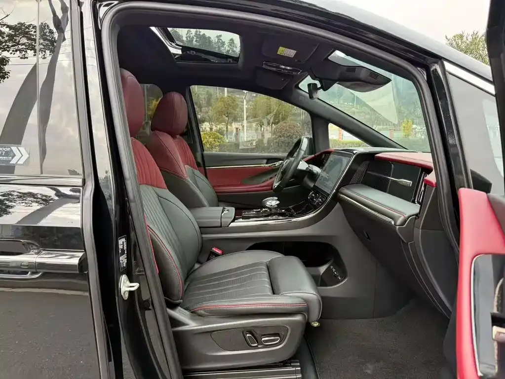 GAC Motor Trumpchi M8 2024 из CN, фото 8