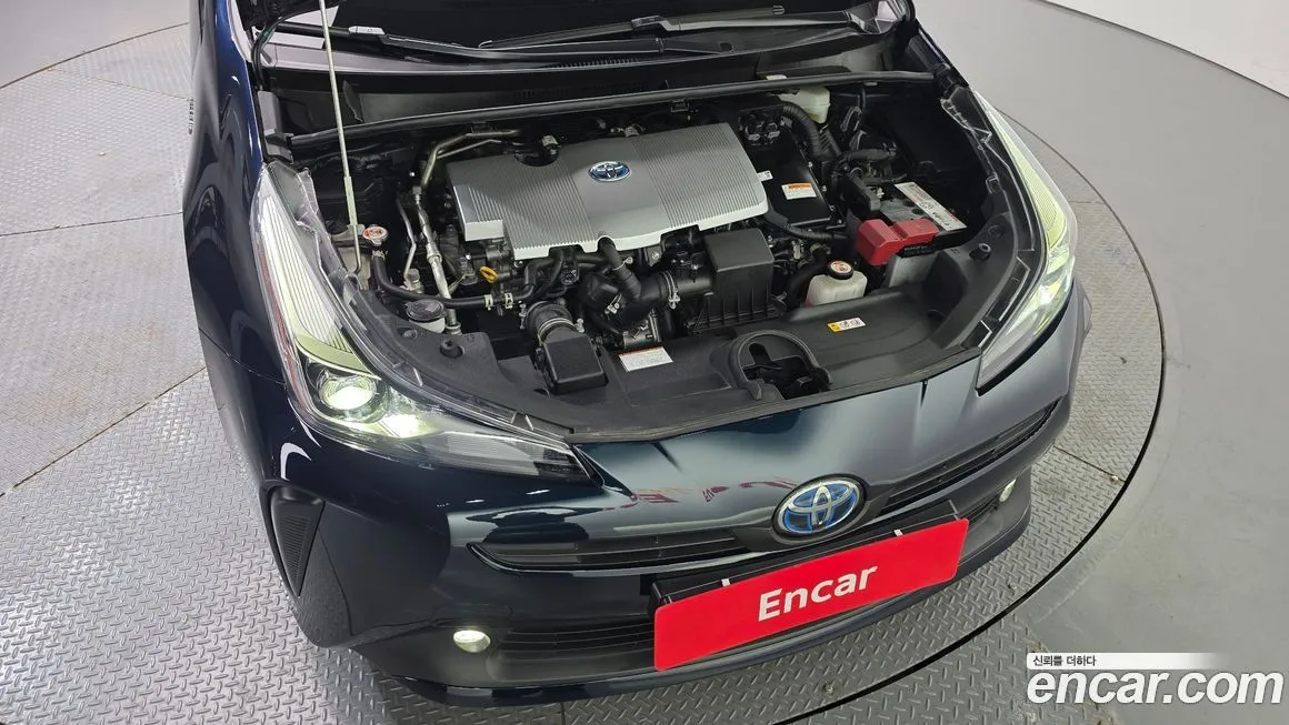 Toyota Prius — фото 10