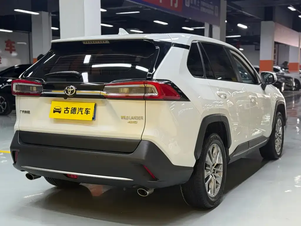 Toyota Wildlander 2023 из CN, фото 2