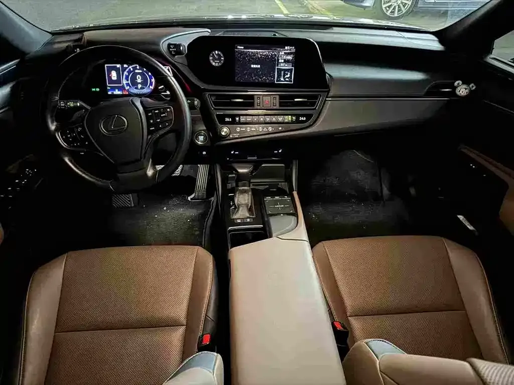 Lexus ES 2022 из CN, фото 6