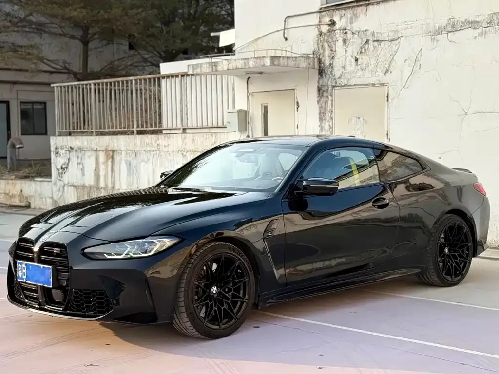 BMW M4