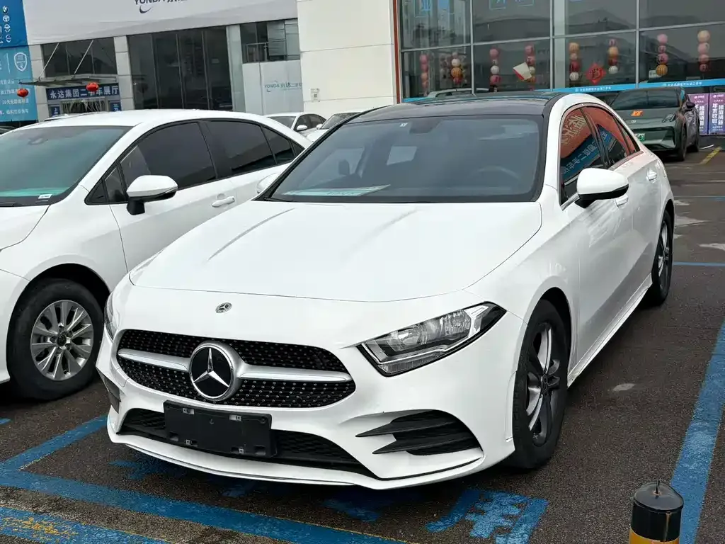 Mercedes-Benz A-Class 2022 из CN, фото 1