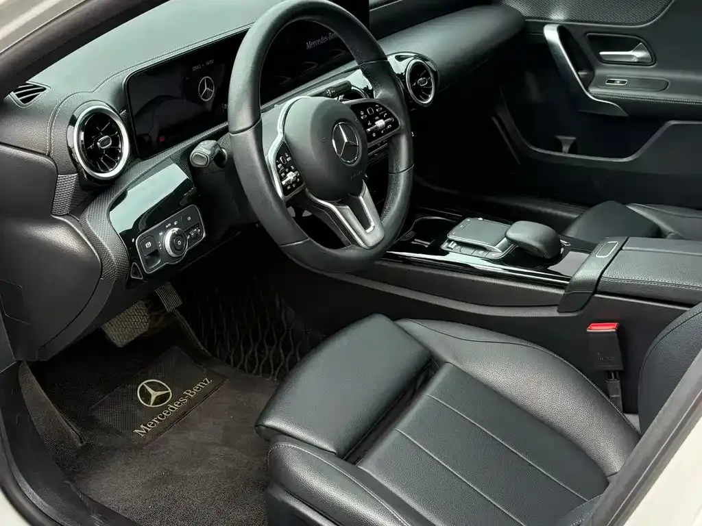 Mercedes-Benz A-Class 2022 из CN, фото 4