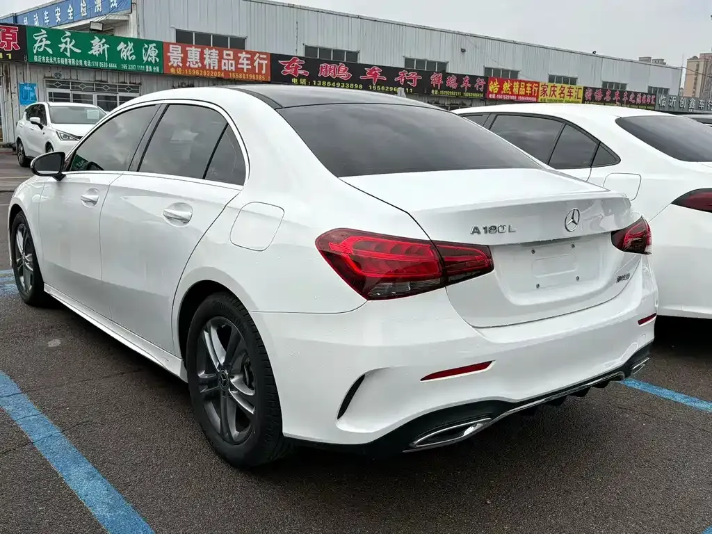 Mercedes-Benz A-Class 2022 из CN, фото 9