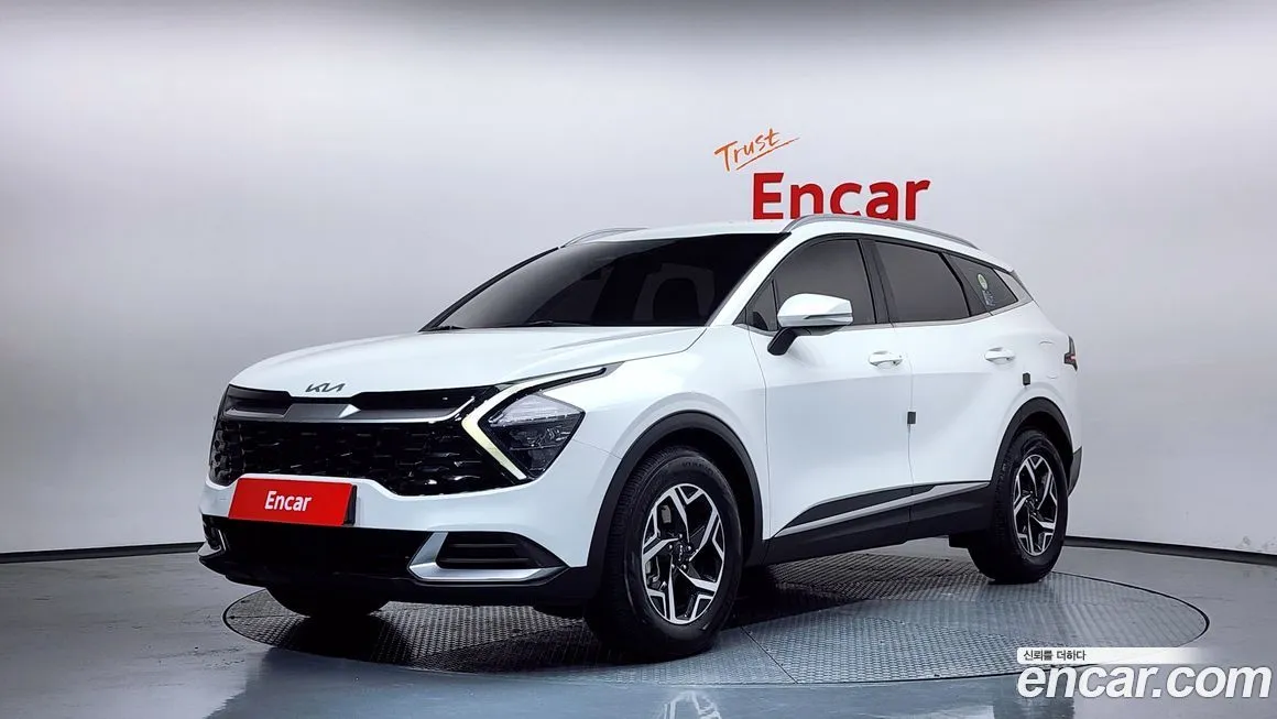 Kia Sportage — фото 1