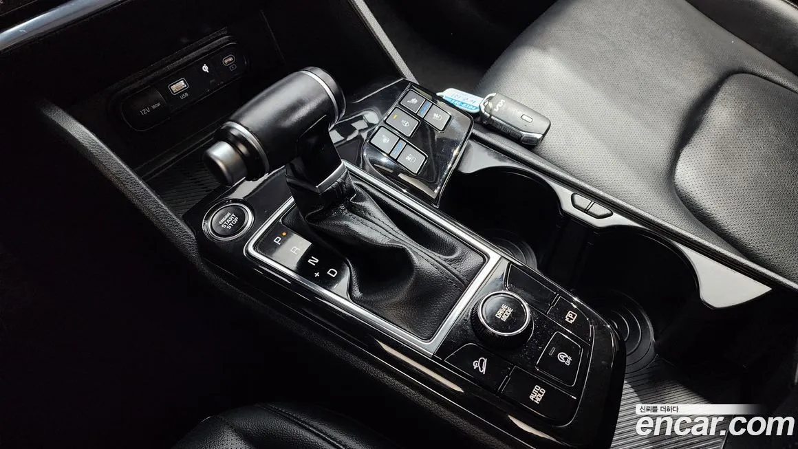 Kia Sportage — фото 10