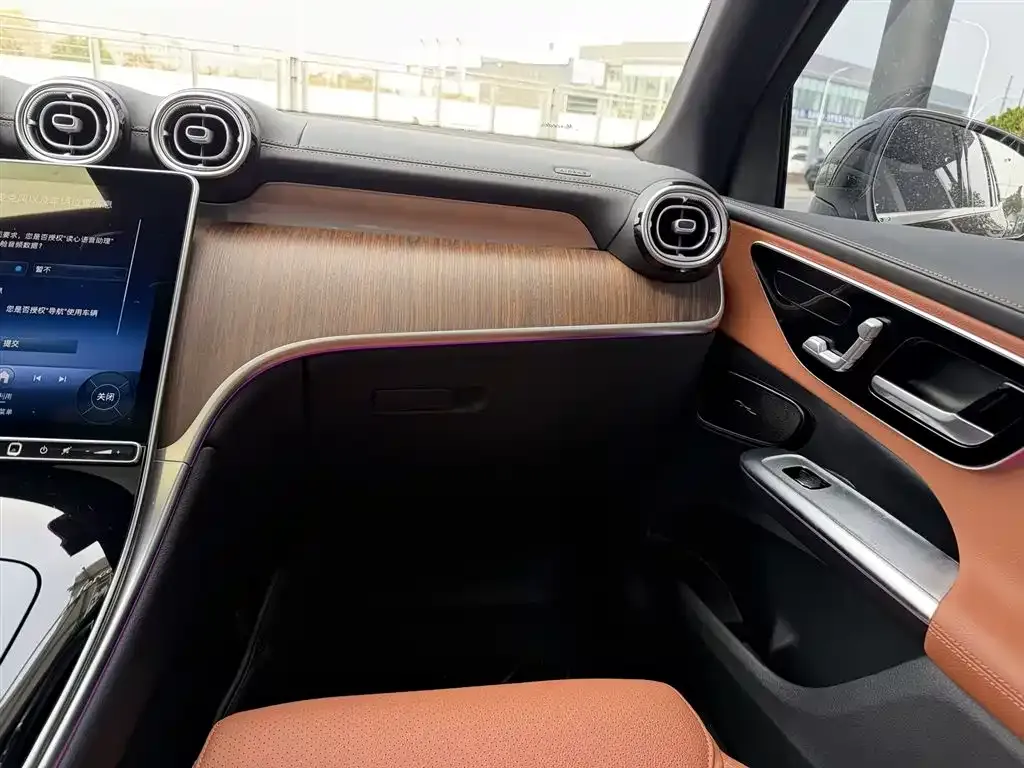 Mercedes-Benz GLC 2025 из CN, фото 7
