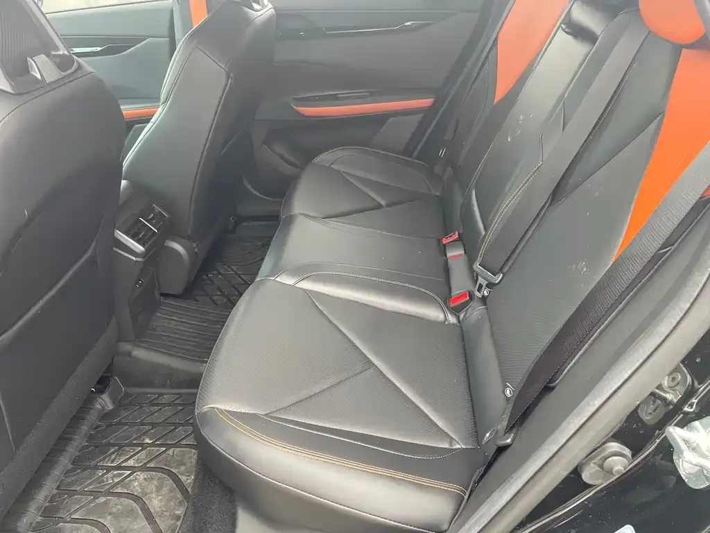 Changan UNI-V 2023 из CN, фото 4