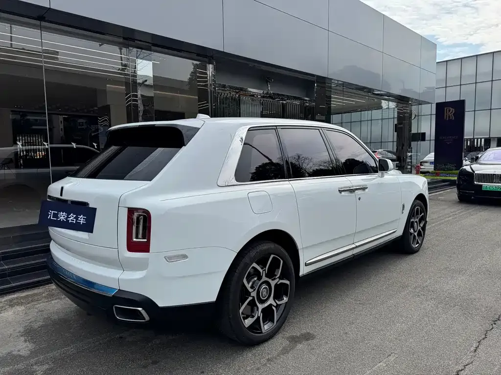 Rolls-Royce Cullinan 2021 из CN, фото 3