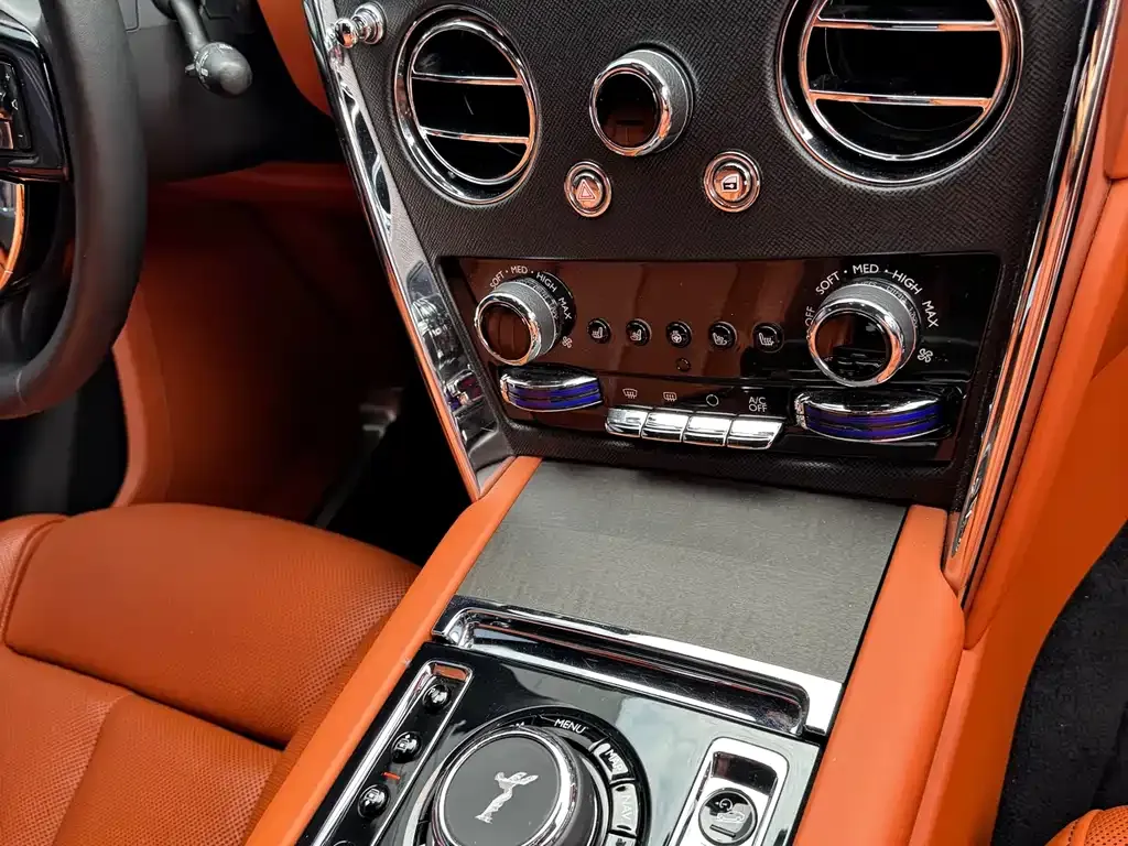 Rolls-Royce Cullinan 2021 из CN, фото 9