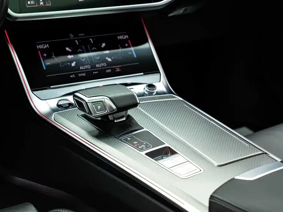 Audi A6L 2023 из CN, фото 7