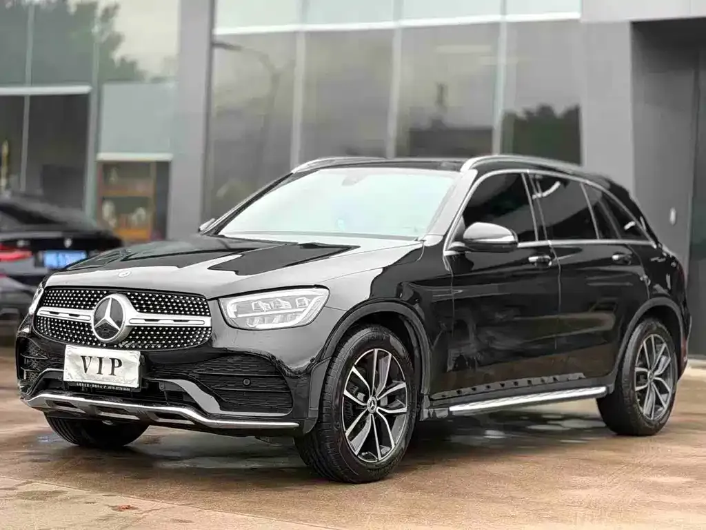 Mercedes-Benz GLC — фото 1