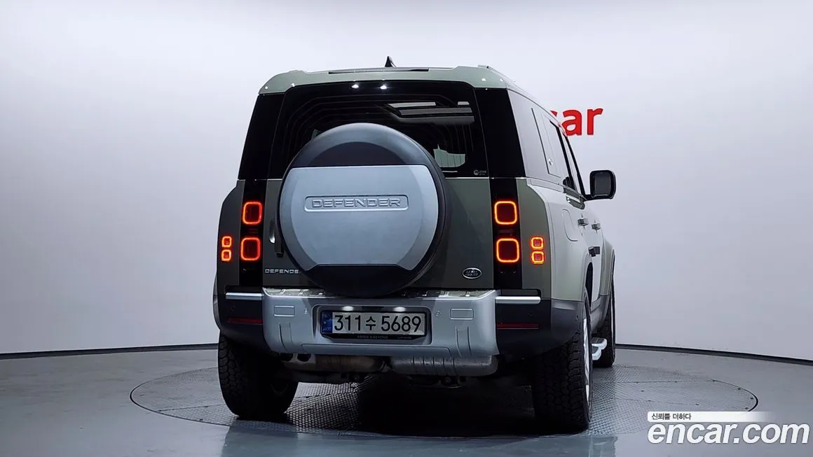 Land Rover Defender 2023 из KR, фото 8