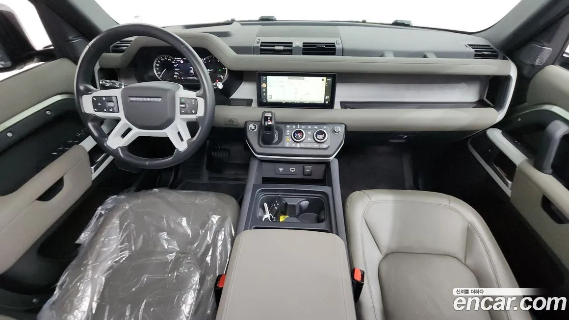 Land Rover Defender 2023 из KR, фото 10