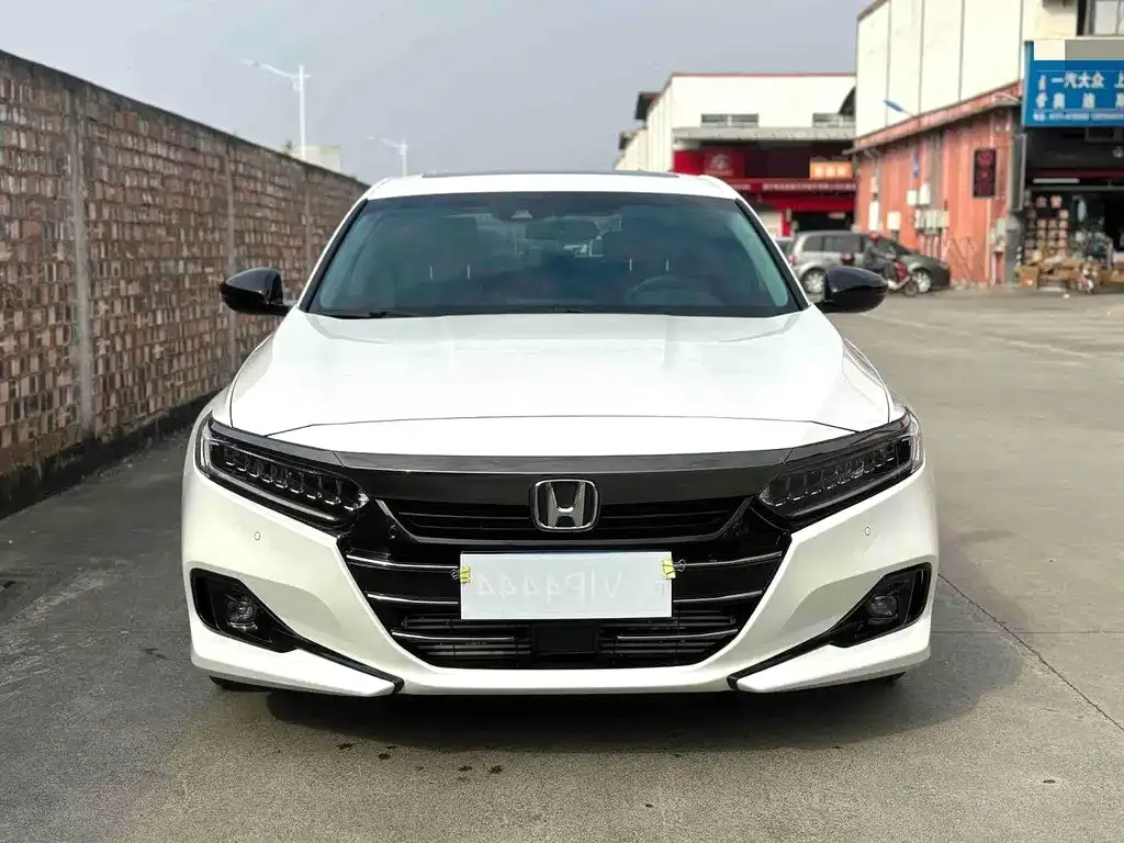 Honda Accord 2023 из CN, фото 4
