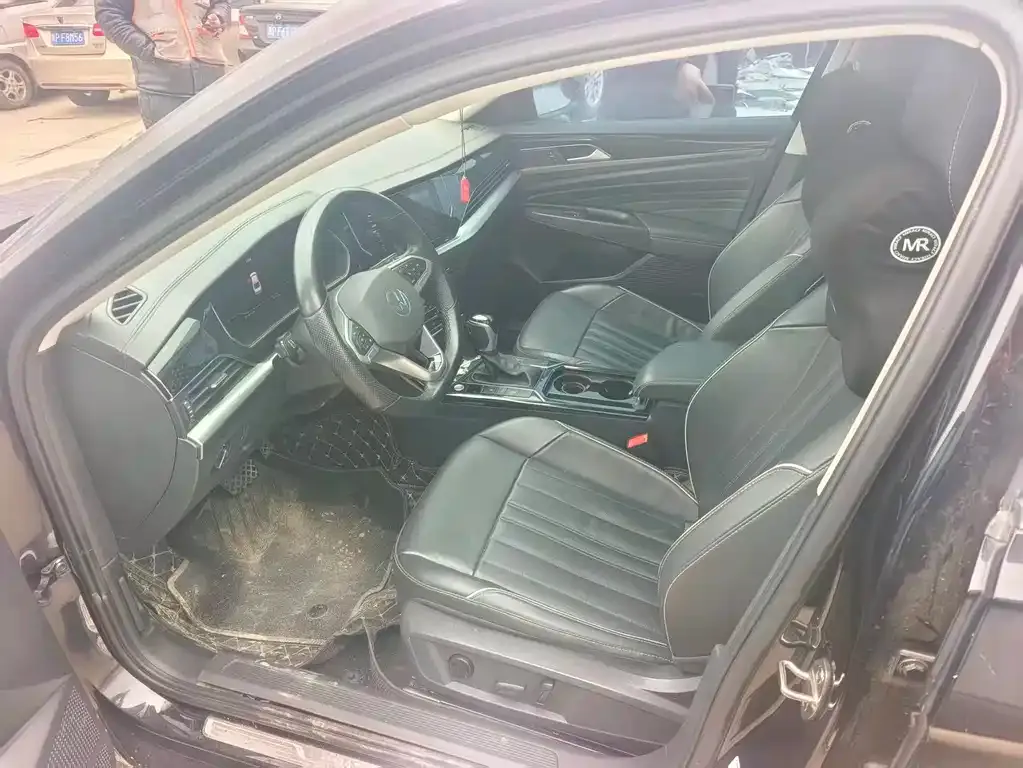Volkswagen Passat — фото 5