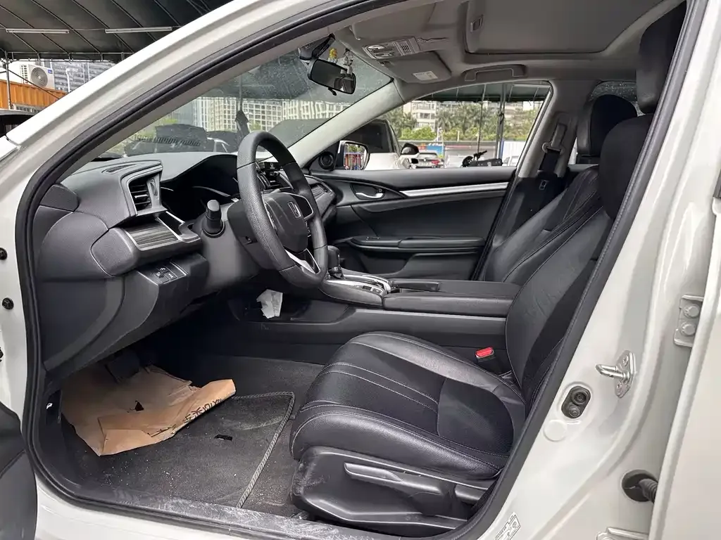 Honda Civic — фото 2