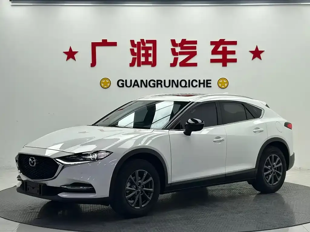Mazda CX-4 2023 из CN, фото 1