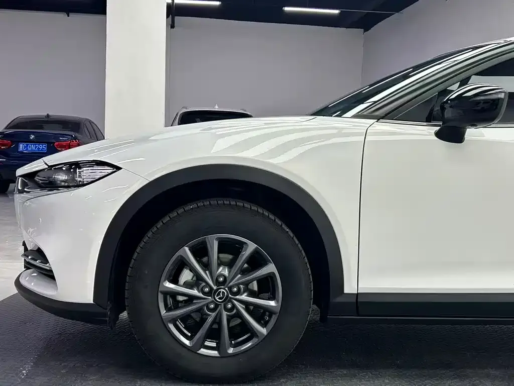 Mazda CX-4 2023 из CN, фото 6
