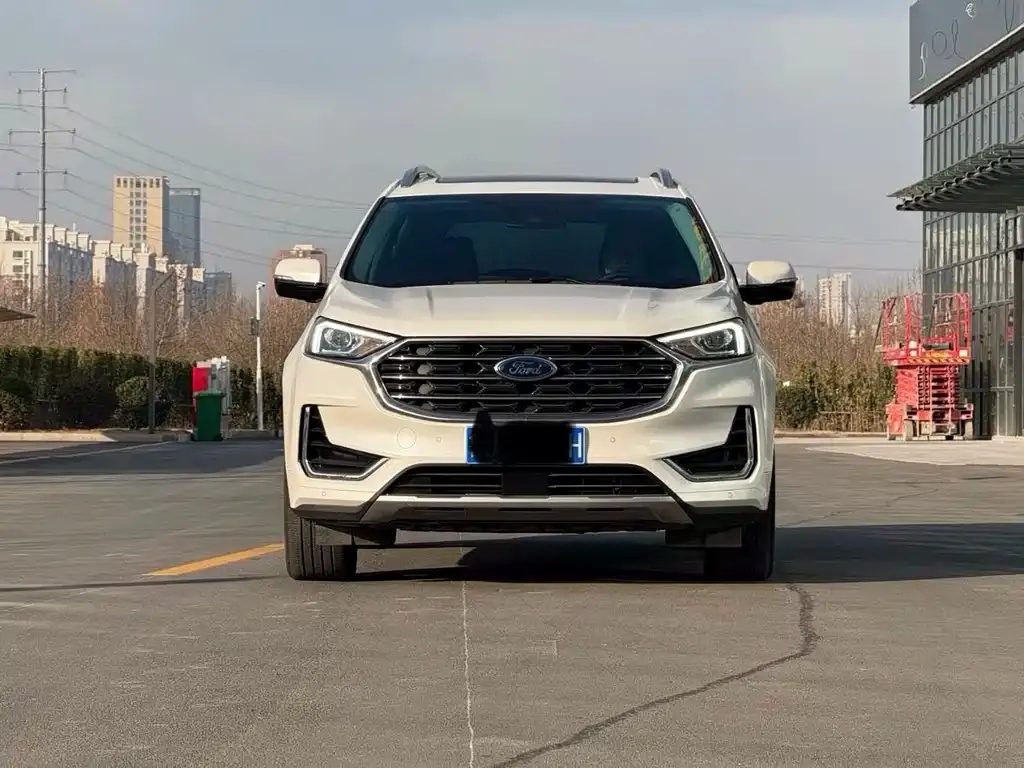 Ford Edge 2023 из CN, фото 6