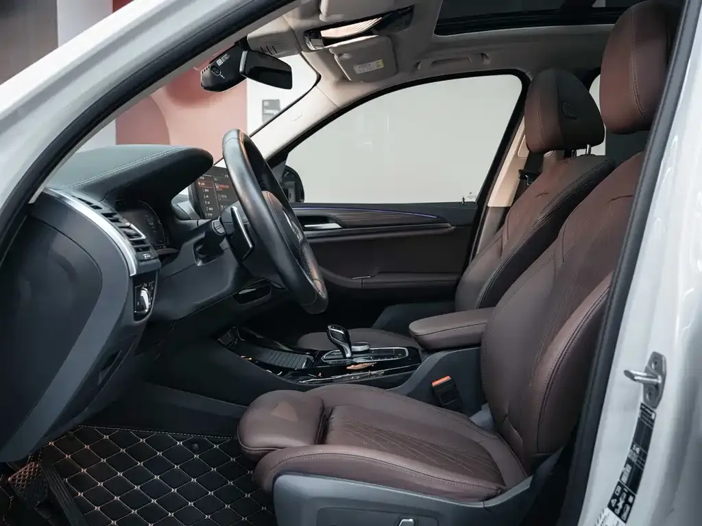 BMW X3 2024 из CN, фото 3