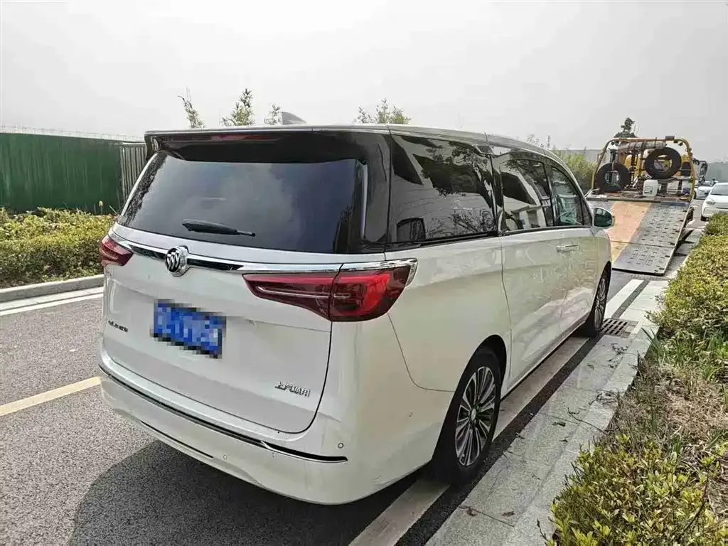 Buick GL8 2021 из CN, фото 5
