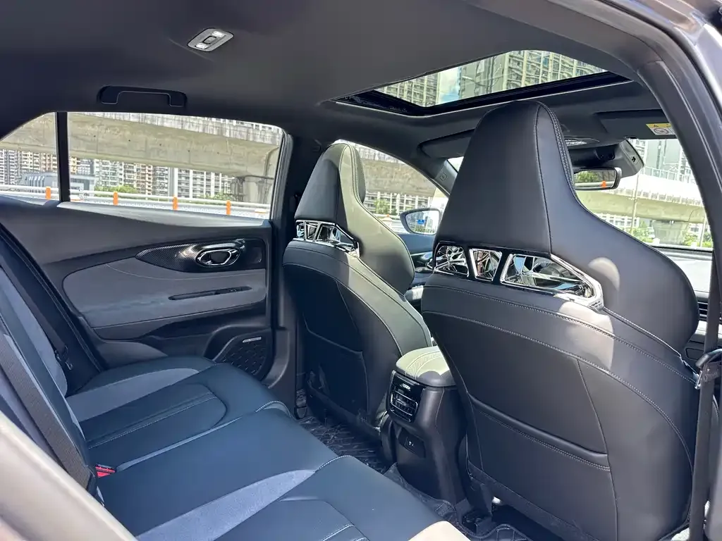 GAC Motor Shadow Leopard — фото 8